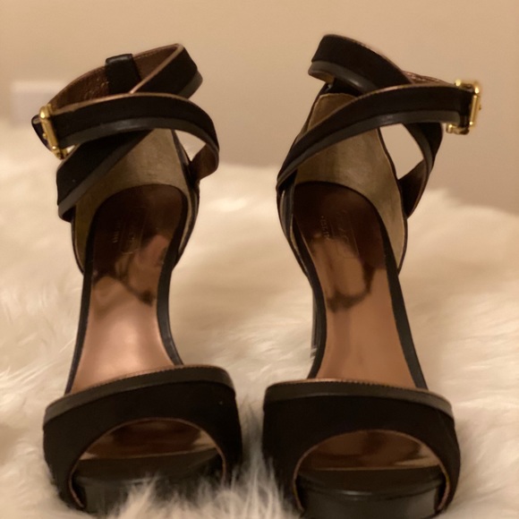 Brand New Coach Sued and Sheepskin Leather Peep Toe Pumps - Picture 4 of 9
